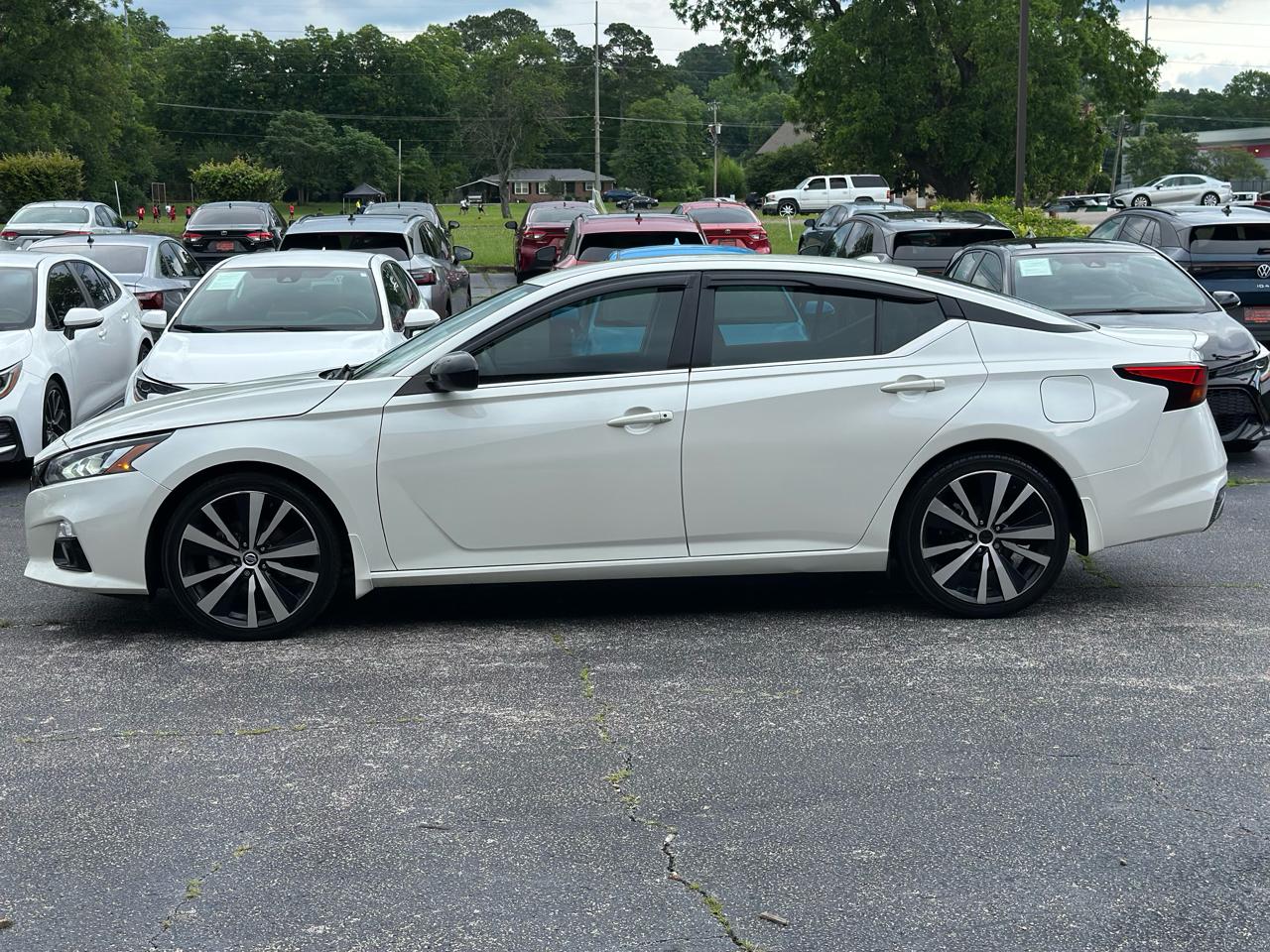 Nissan Altima 2.5 SR Sedan 2019