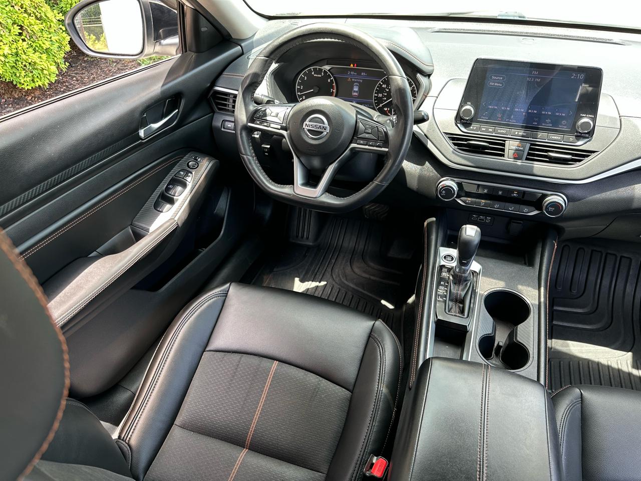 Nissan Altima 2.5 SR Sedan 2019