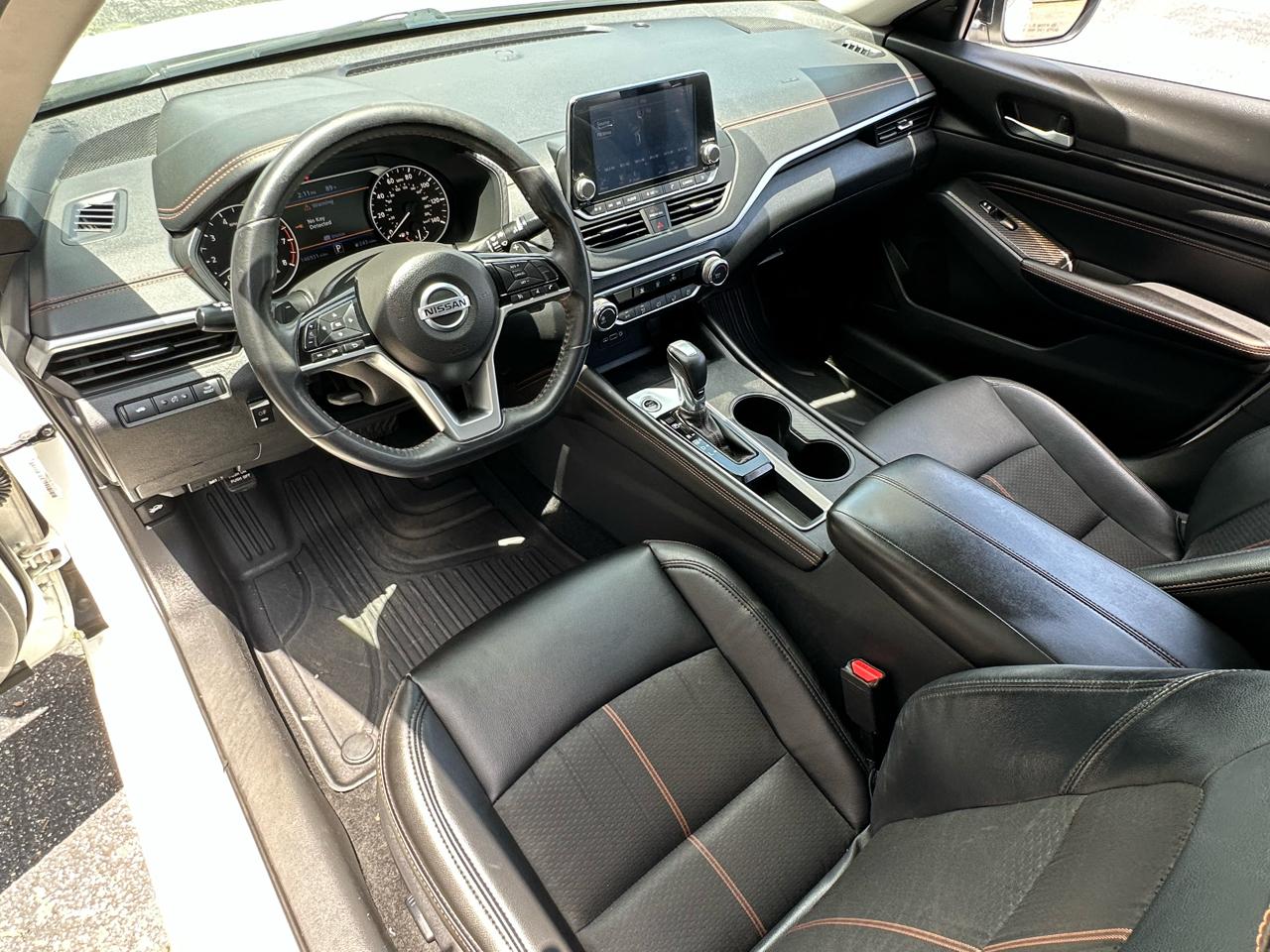 Nissan Altima 2.5 SR Sedan 2019