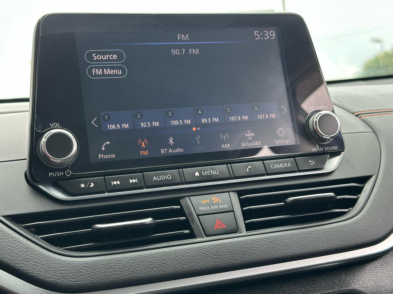 Nissan Altima 2.5 SR Sedan 2019