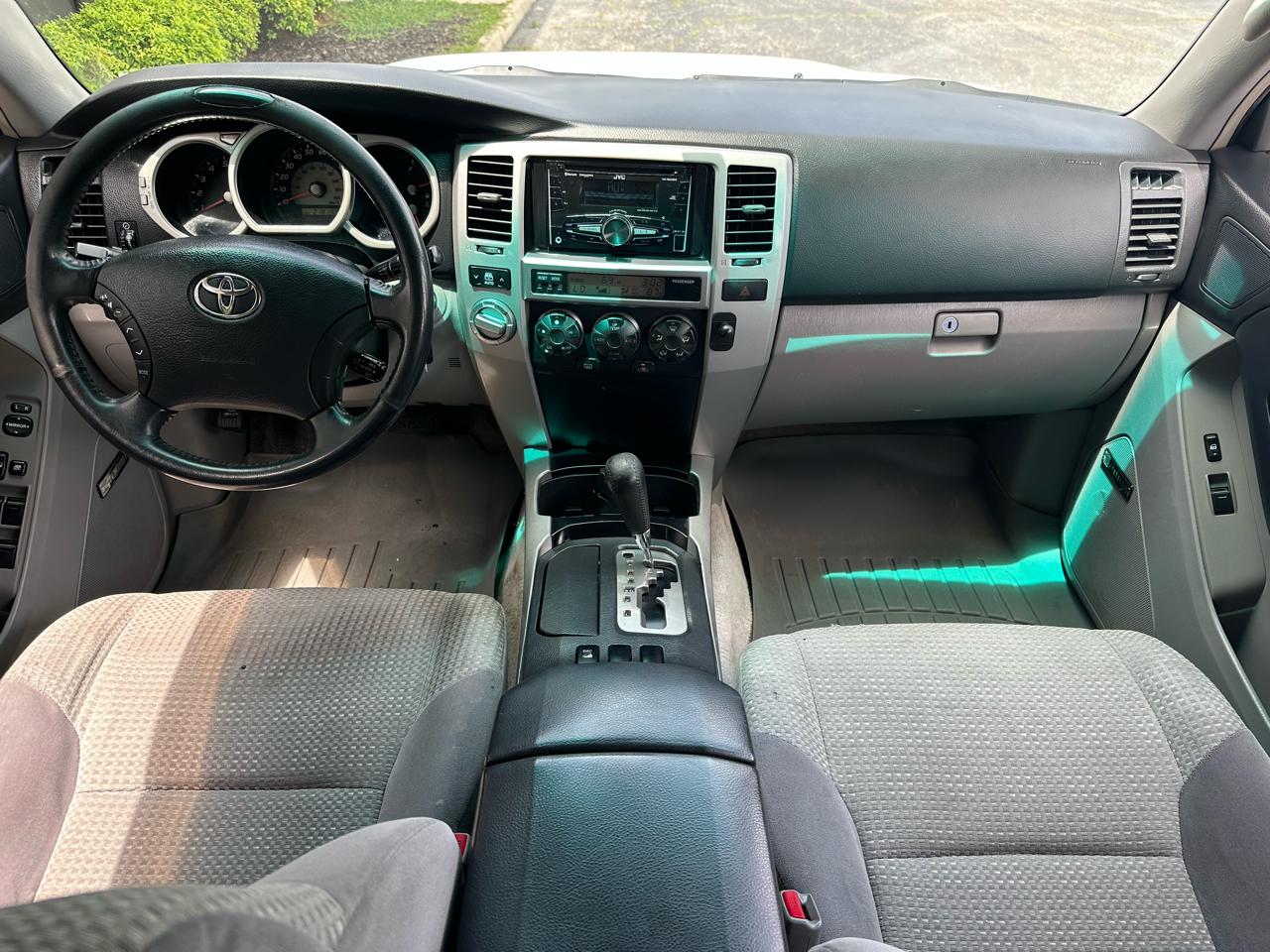 Toyota 4Runner 4dr SR5 V6 Auto 4WD (Natl) 2004