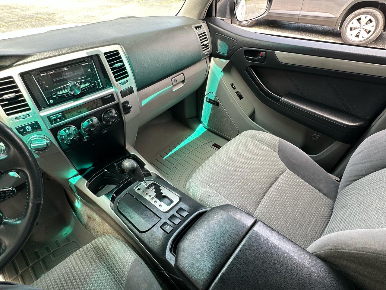 Toyota 4Runner 4dr SR5 V6 Auto 4WD (Natl) 2004