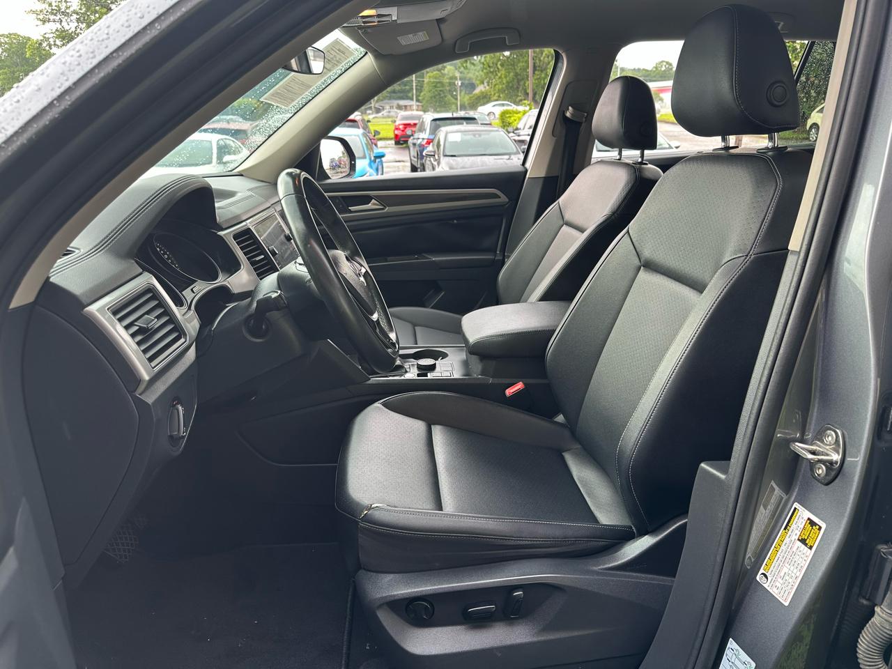 Volkswagen Atlas 3.6L V6 SE w/Technology 4MOTION 2019