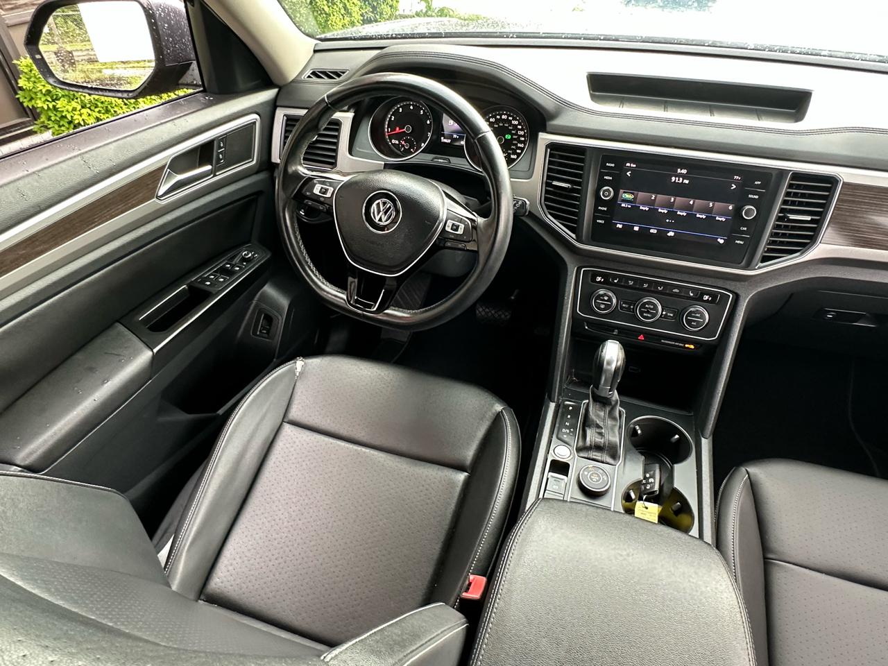 Volkswagen Atlas 3.6L V6 SE w/Technology 4MOTION 2019