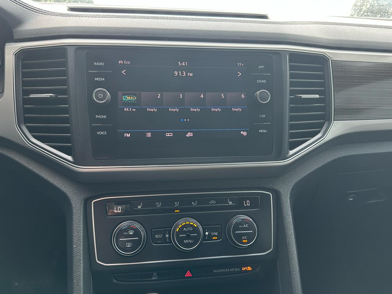 Volkswagen Atlas 3.6L V6 SE w/Technology 4MOTION 2019