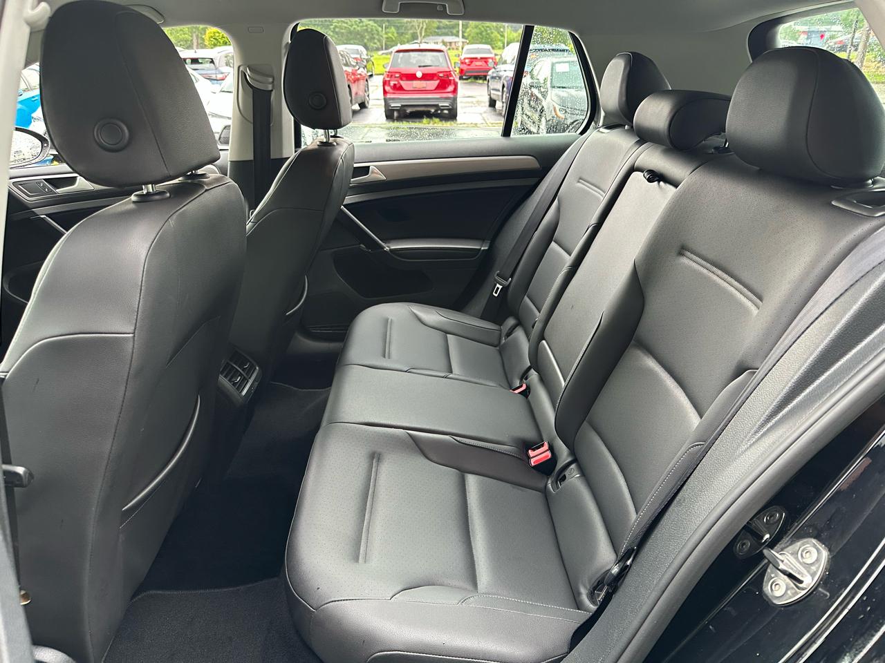 Volkswagen Golf 4dr HB Auto TSI SE 2015