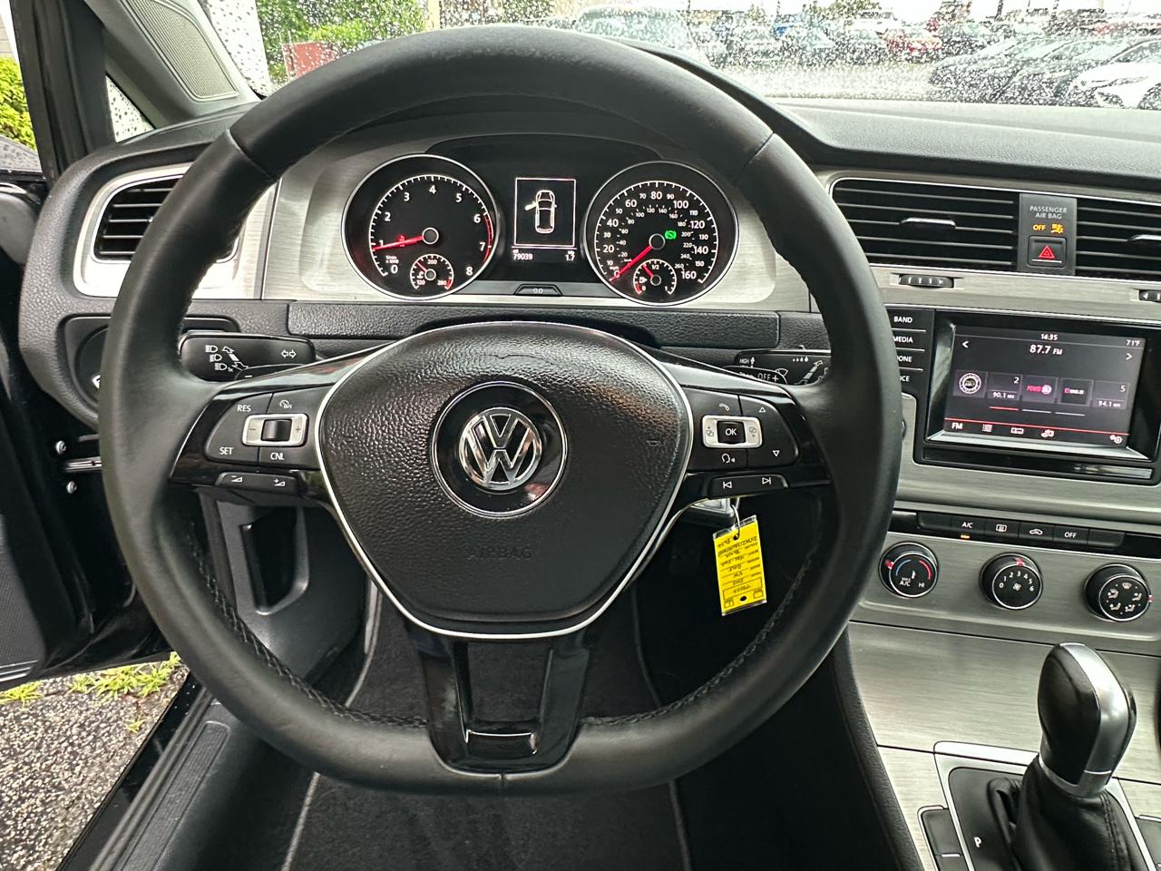 Volkswagen Golf 4dr HB Auto TSI SE 2015