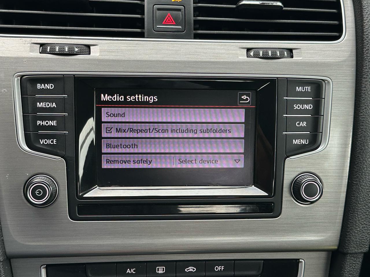 Volkswagen Golf 4dr HB Auto TSI SE 2015