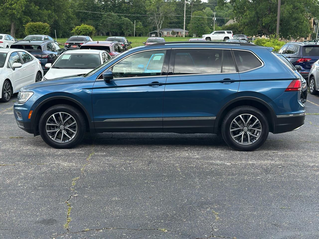 Volkswagen Tiguan 2.0T SE FWD 2020