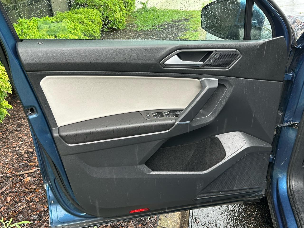 Volkswagen Tiguan 2.0T SE FWD 2020