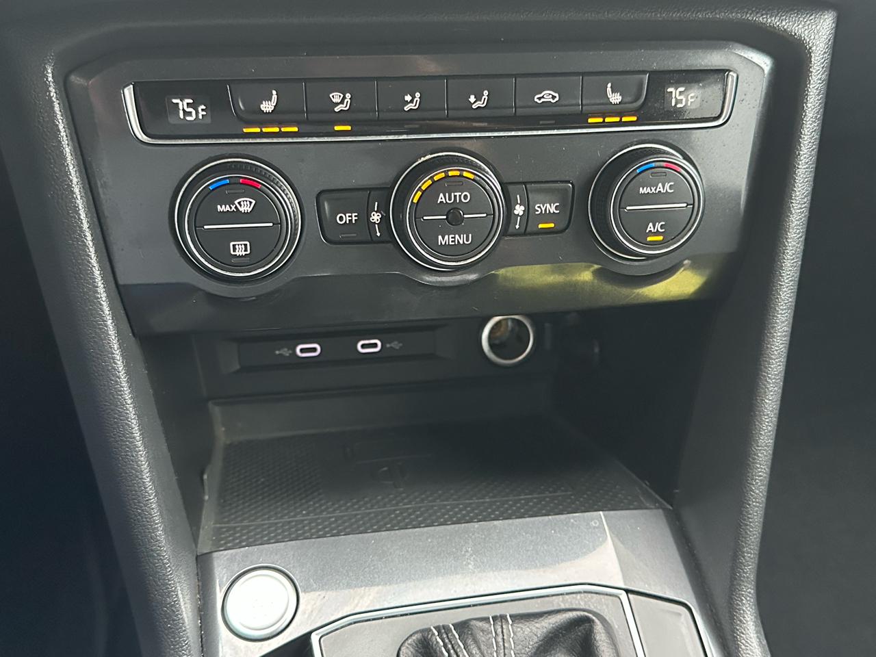 Volkswagen Tiguan 2.0T SE FWD 2021