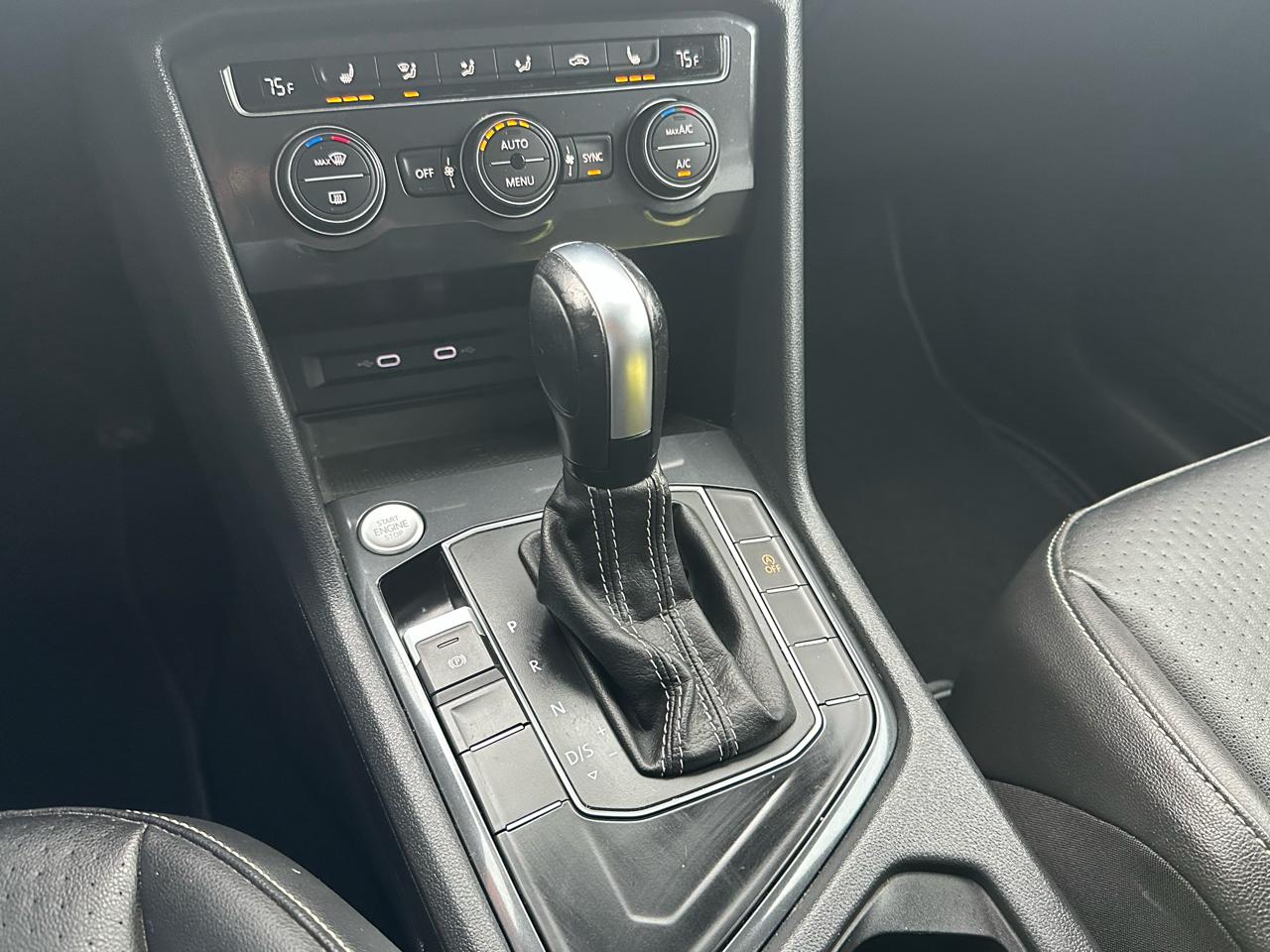 Volkswagen Tiguan 2.0T SE FWD 2021