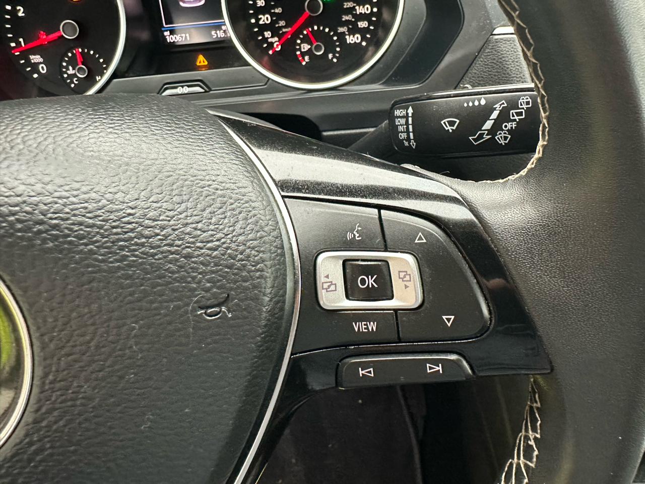 Volkswagen Tiguan 2.0T SE FWD 2021