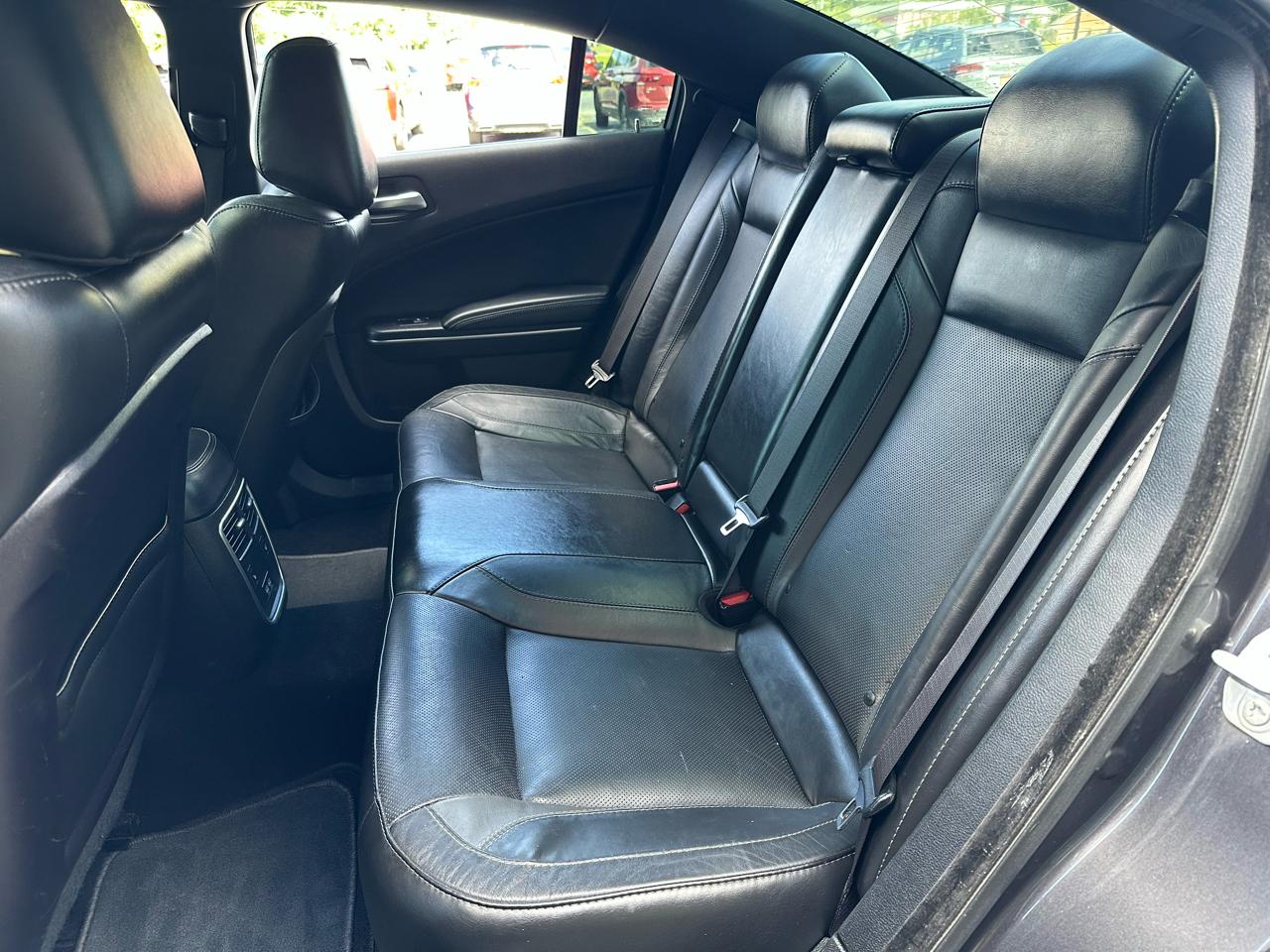 Dodge Charger SXT RWD 2019