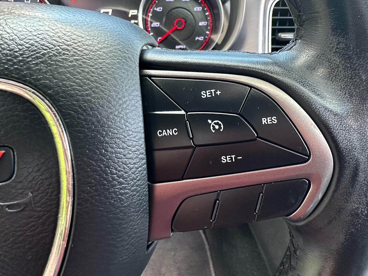 Dodge Charger SXT RWD 2019