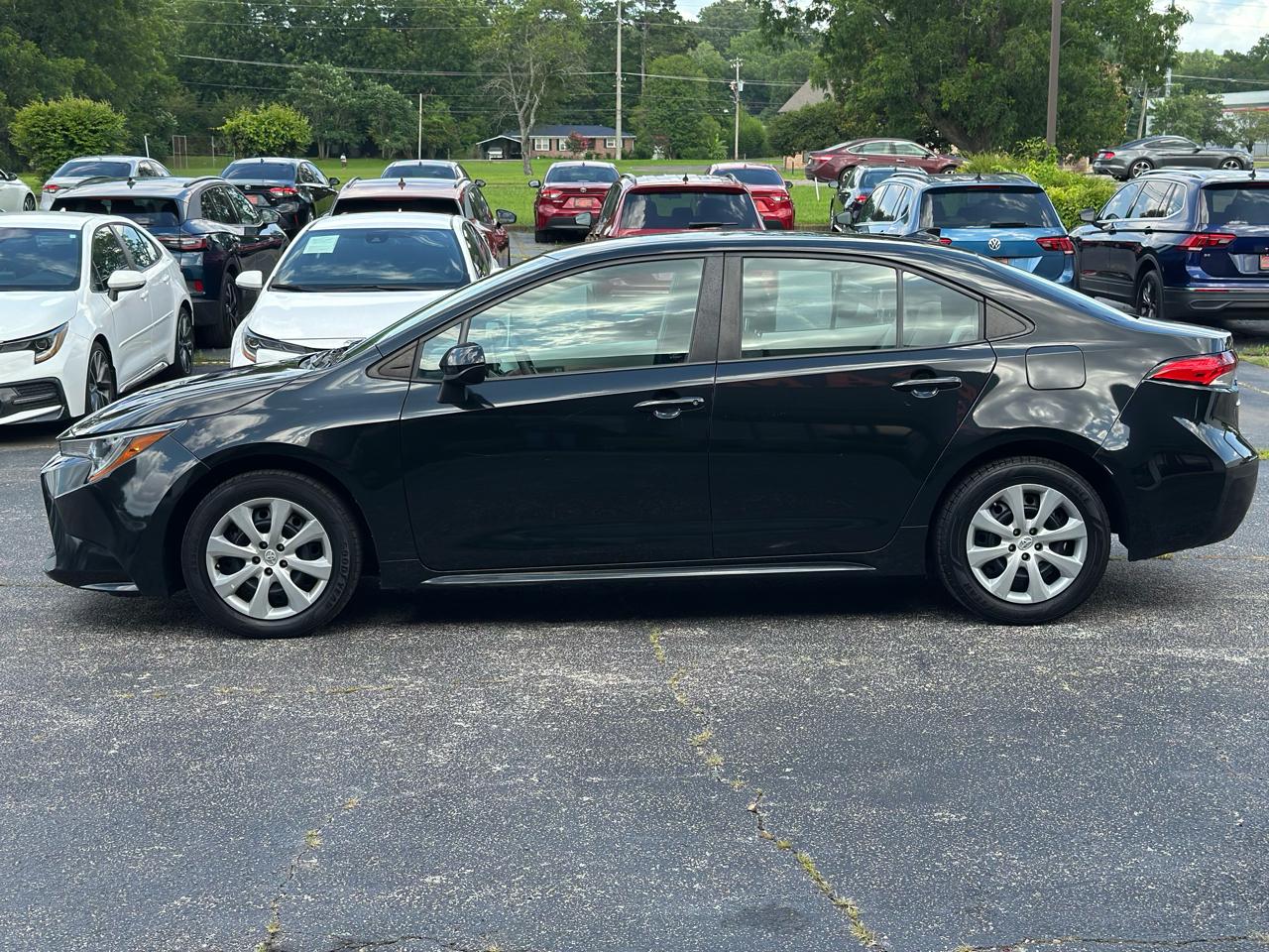 Toyota Corolla LE CVT (Natl) 2021