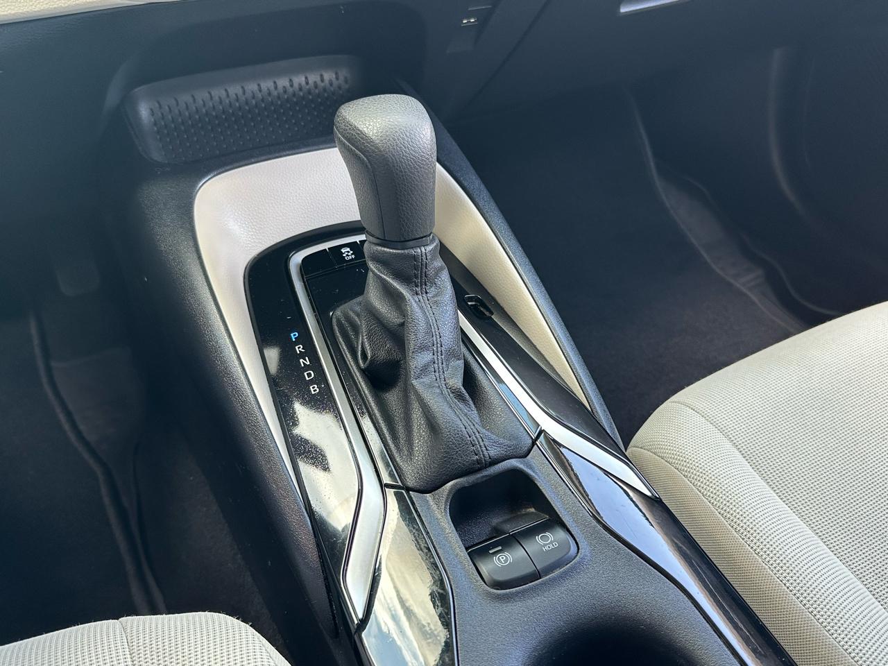 Toyota Corolla LE CVT (Natl) 2021