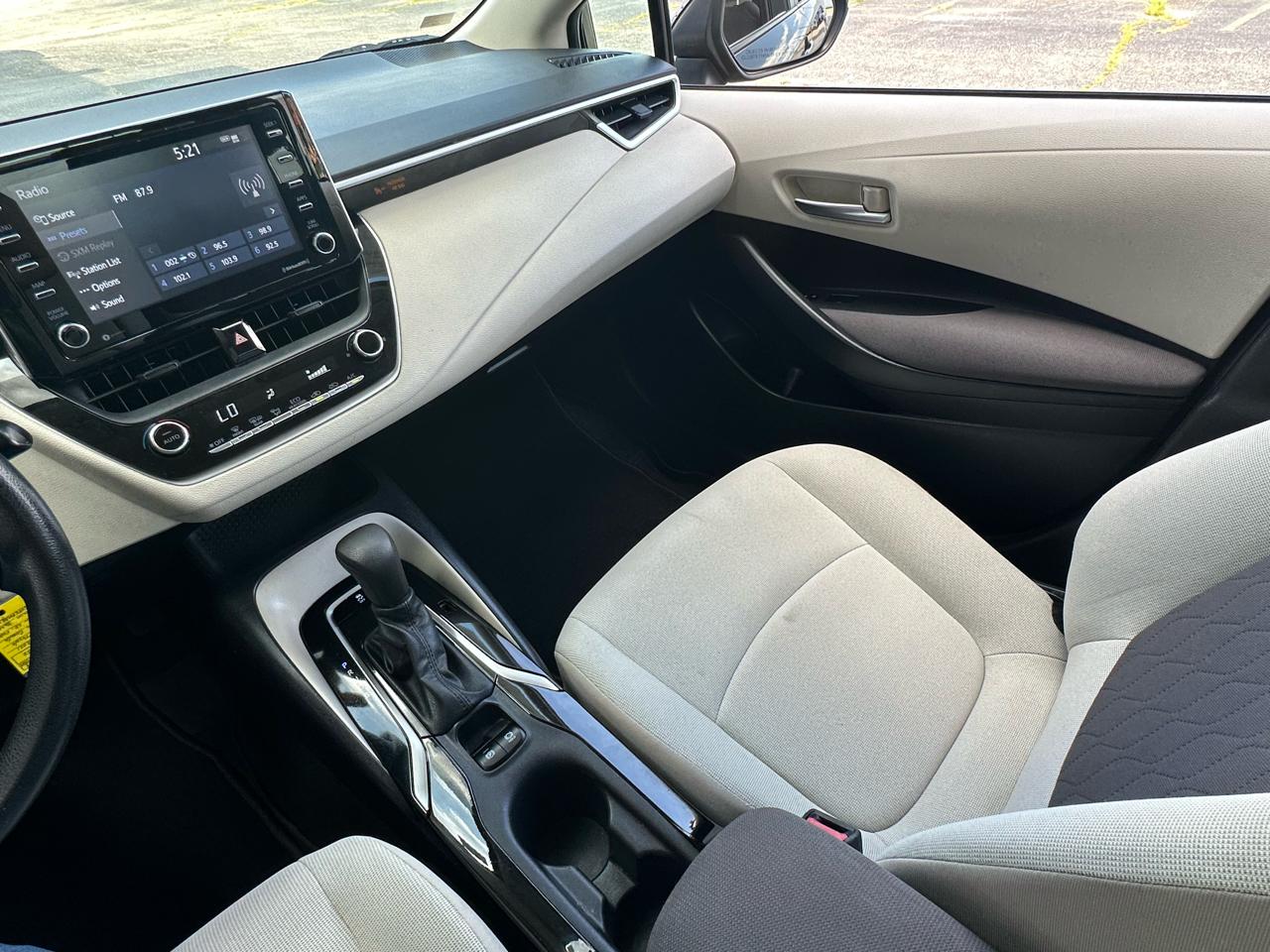 Toyota Corolla LE CVT (Natl) 2021