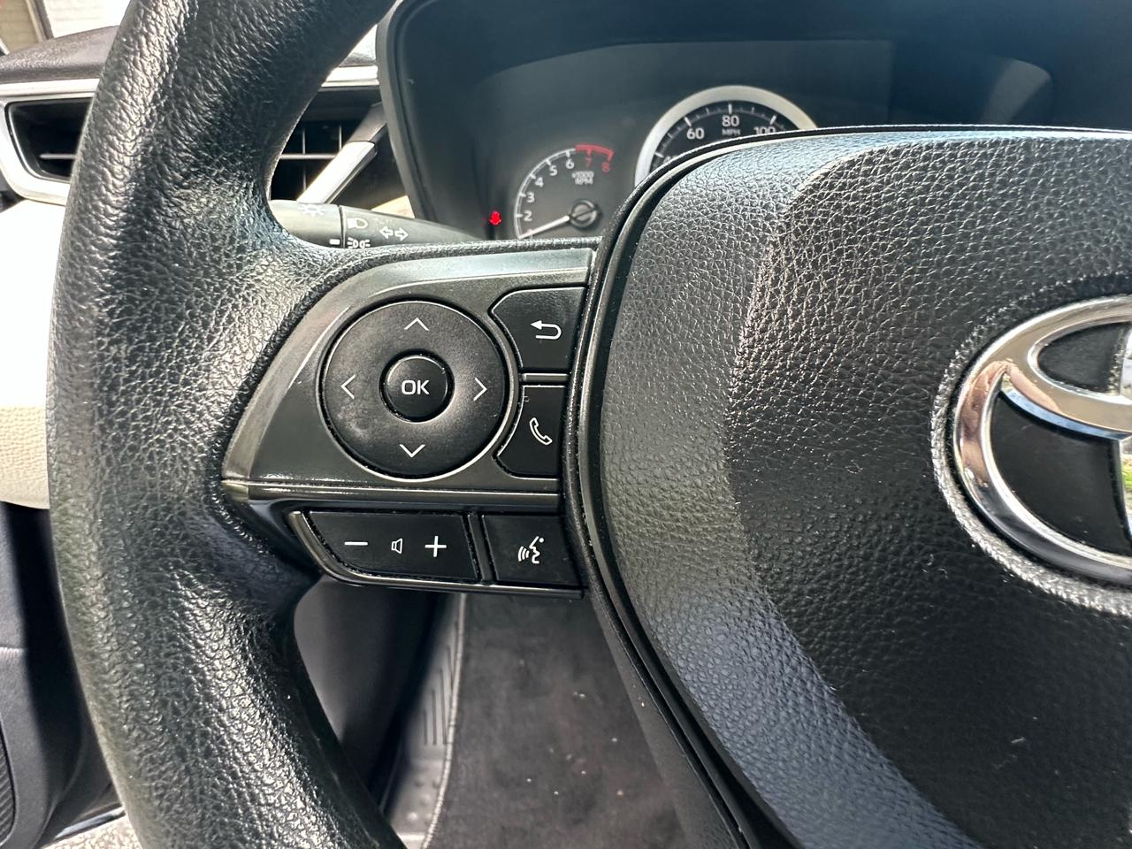 Toyota Corolla LE CVT (Natl) 2021