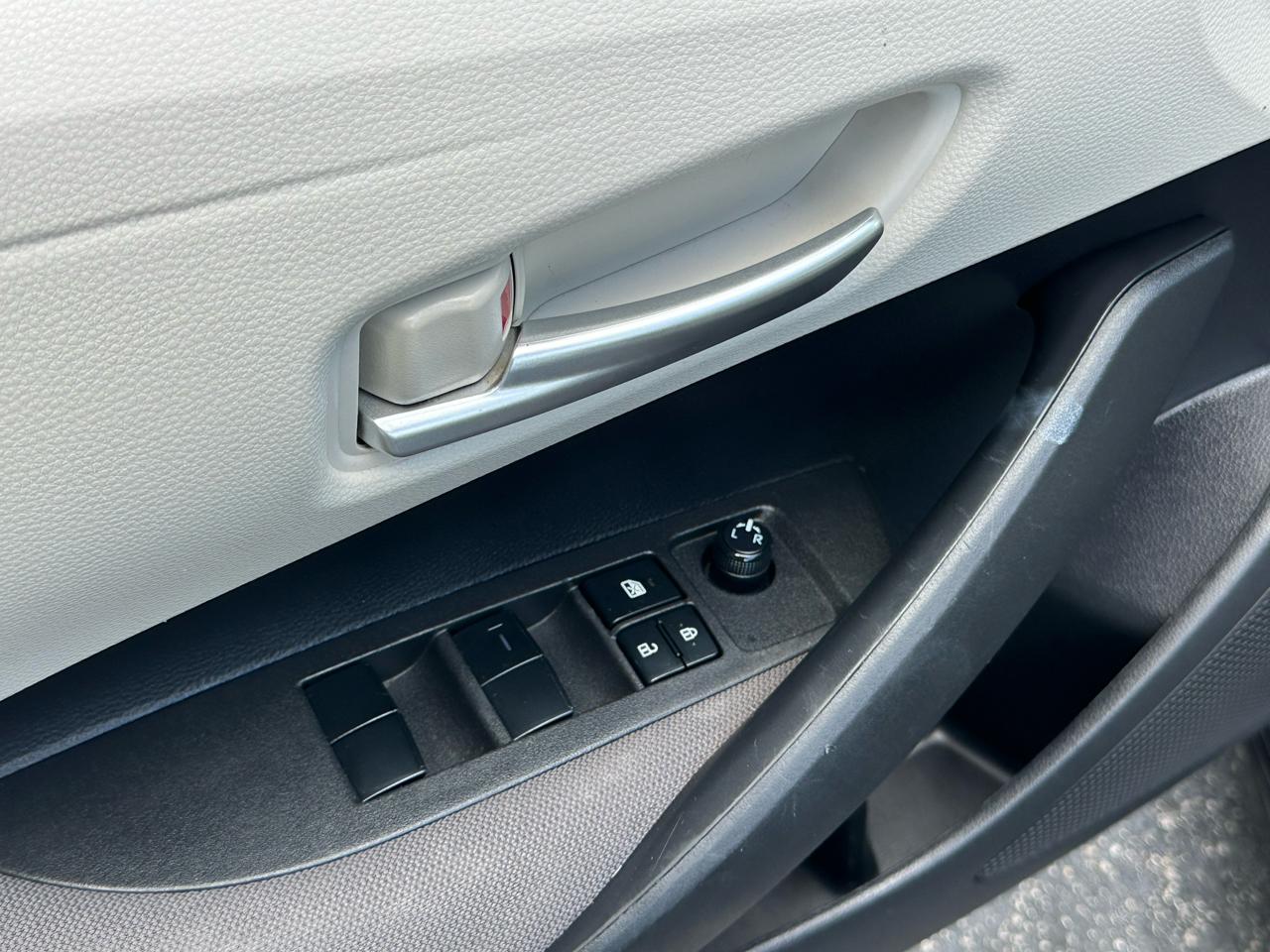 Toyota Corolla LE CVT (Natl) 2021