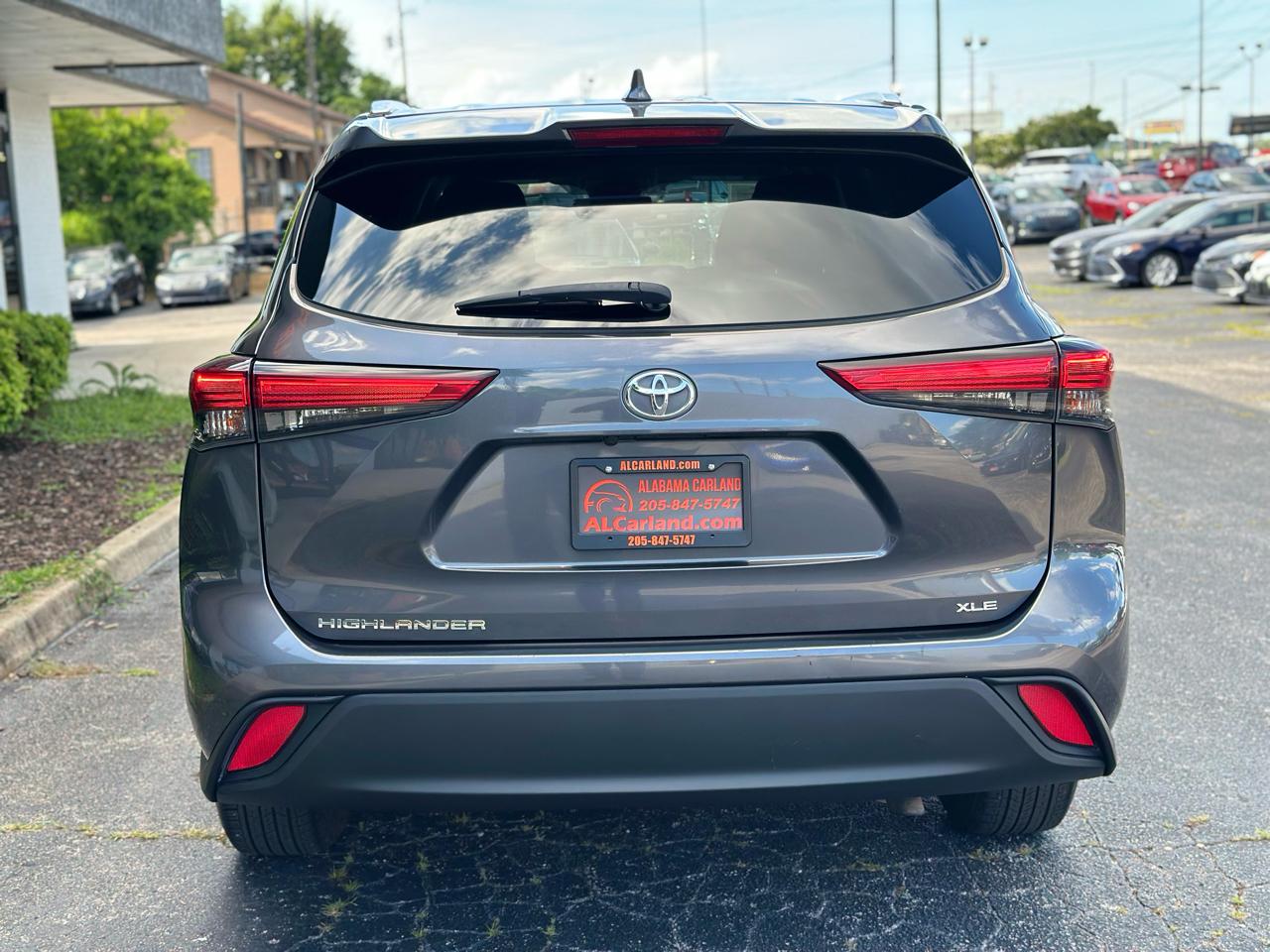 Toyota Highlander XLE FWD (Natl) 2021