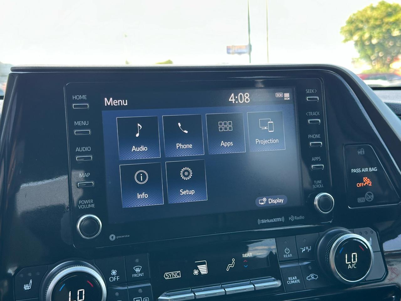 Toyota Highlander XLE FWD (Natl) 2021