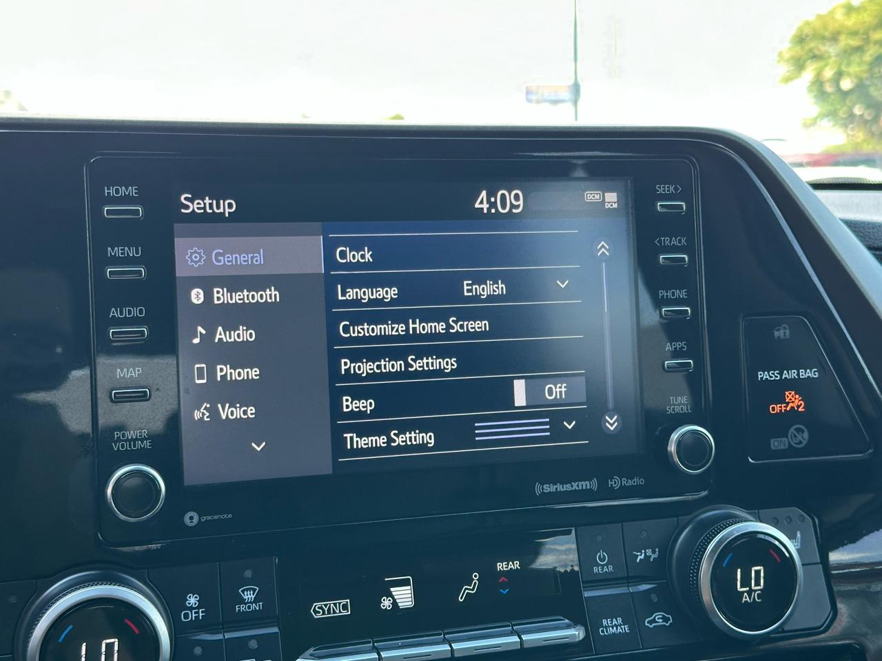 Toyota Highlander XLE FWD (Natl) 2021