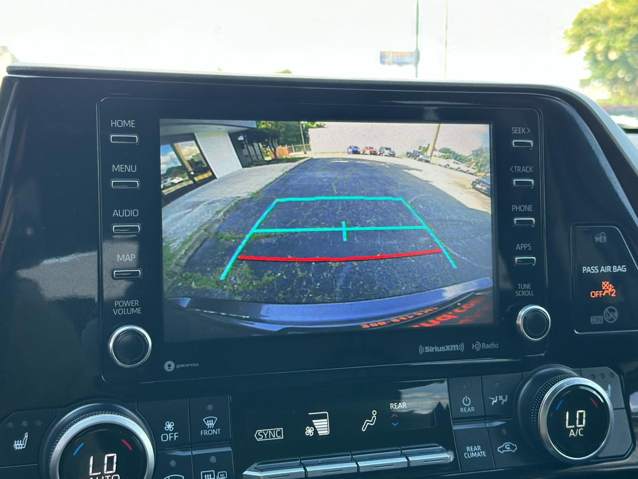Toyota Highlander XLE FWD (Natl) 2021