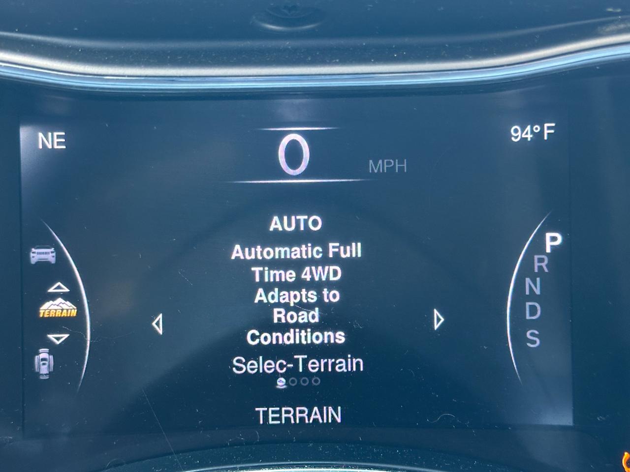 Jeep Grand Cherokee 4WD 4dr Overland 2015