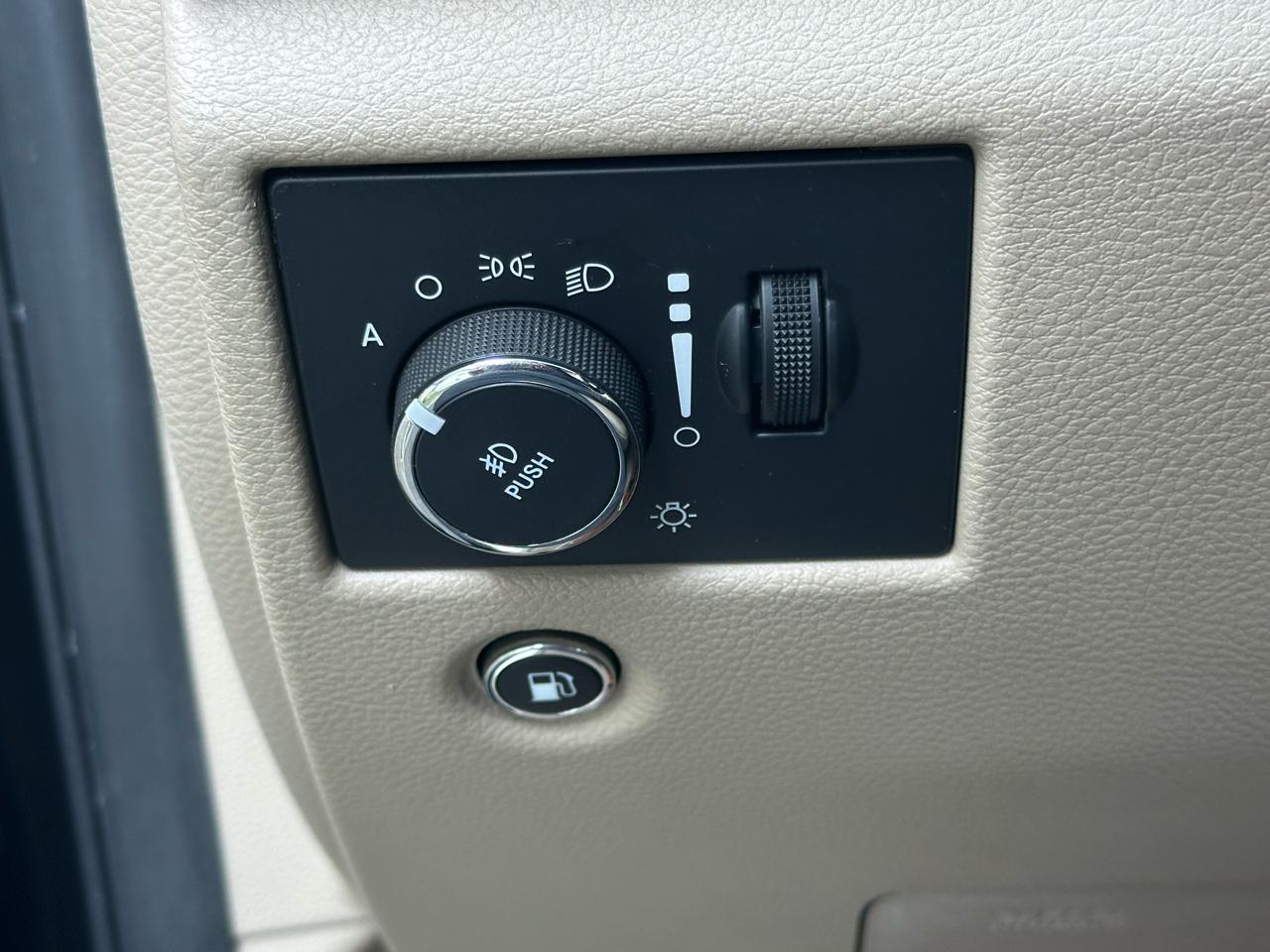 Jeep Grand Cherokee 4WD 4dr Overland 2015