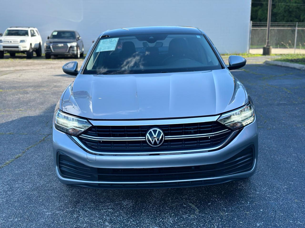 Volkswagen Jetta SE Auto 2023