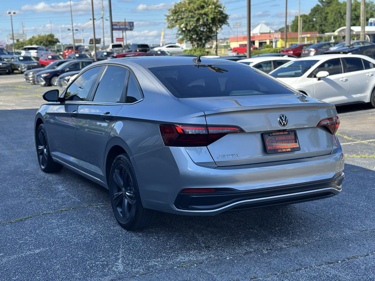 Volkswagen Jetta SE Auto 2023