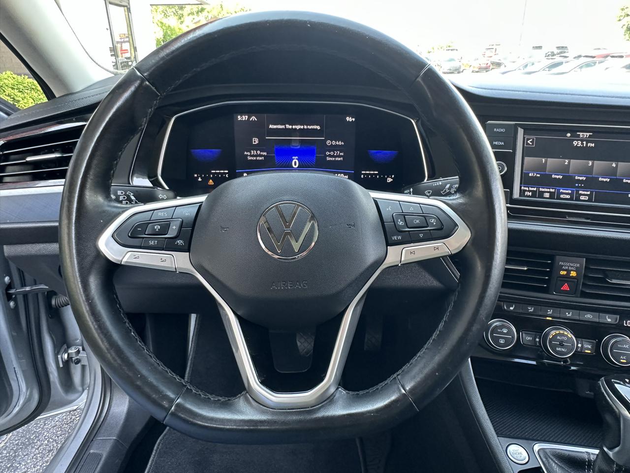 Volkswagen Jetta SE Auto 2023