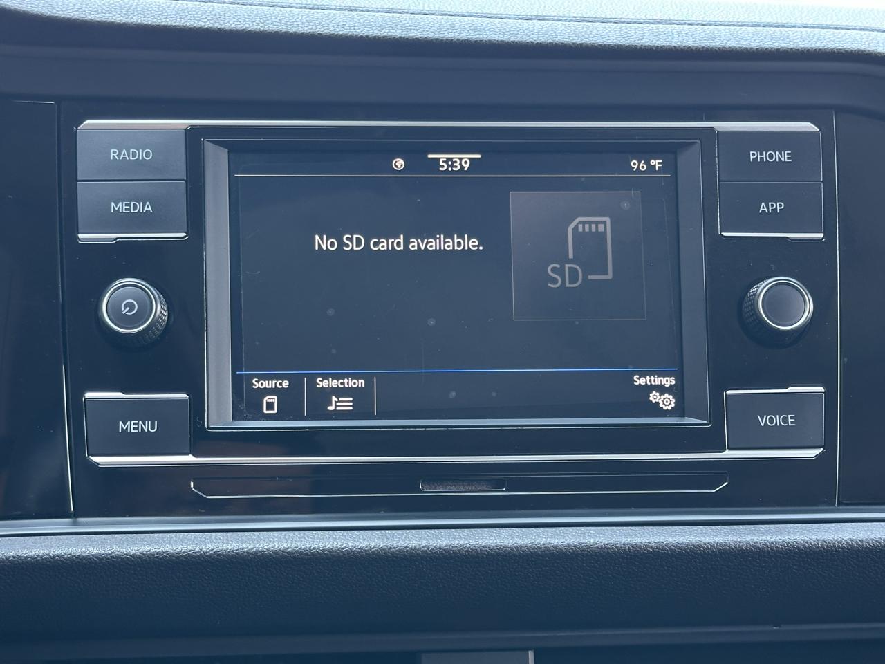 Volkswagen Jetta SE Auto 2023