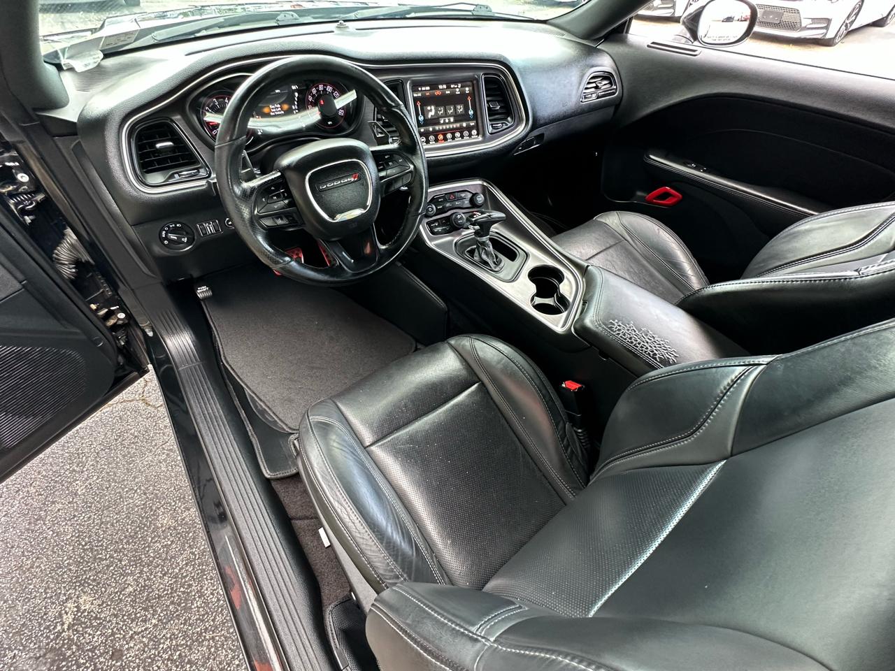 Dodge Challenger GT AWD 2018