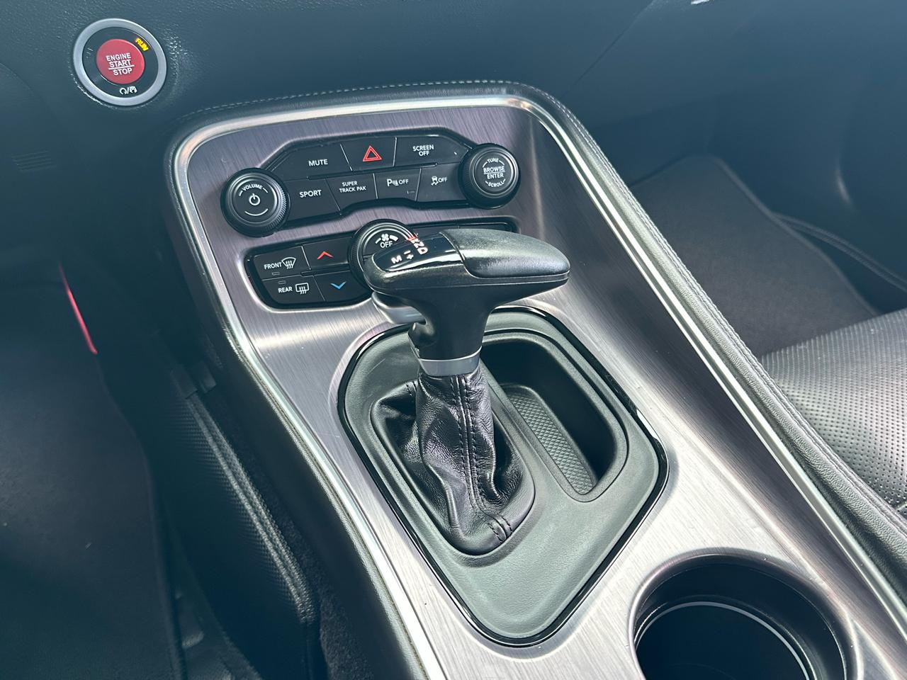 Dodge Challenger GT AWD 2018