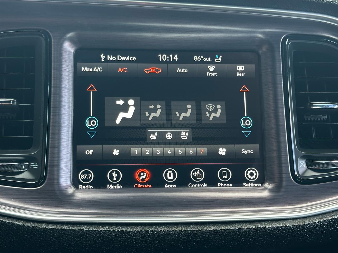 Dodge Challenger GT AWD 2018