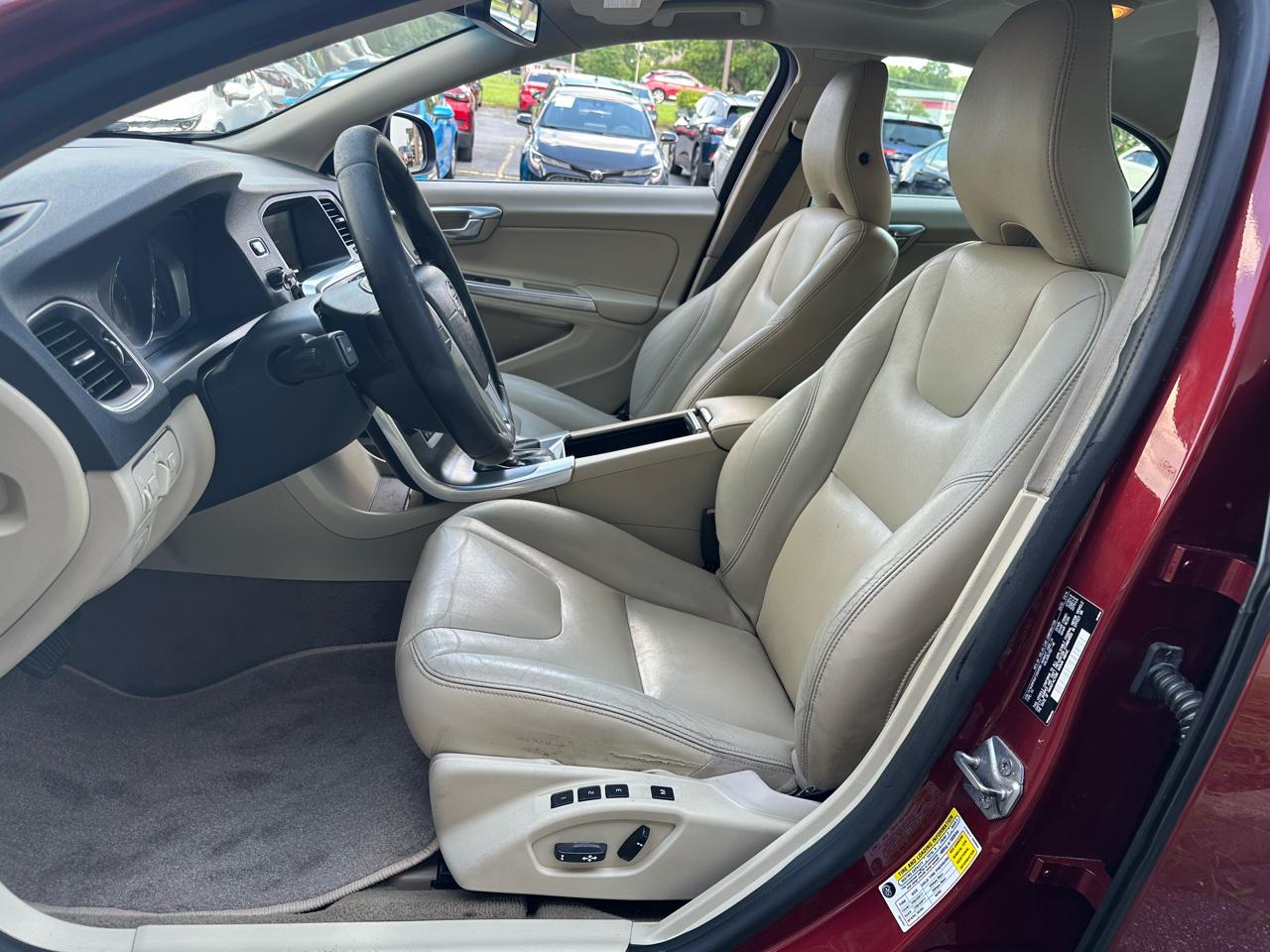 Volvo S60 4dr Sdn T5 Drive-E Premier FWD 2015