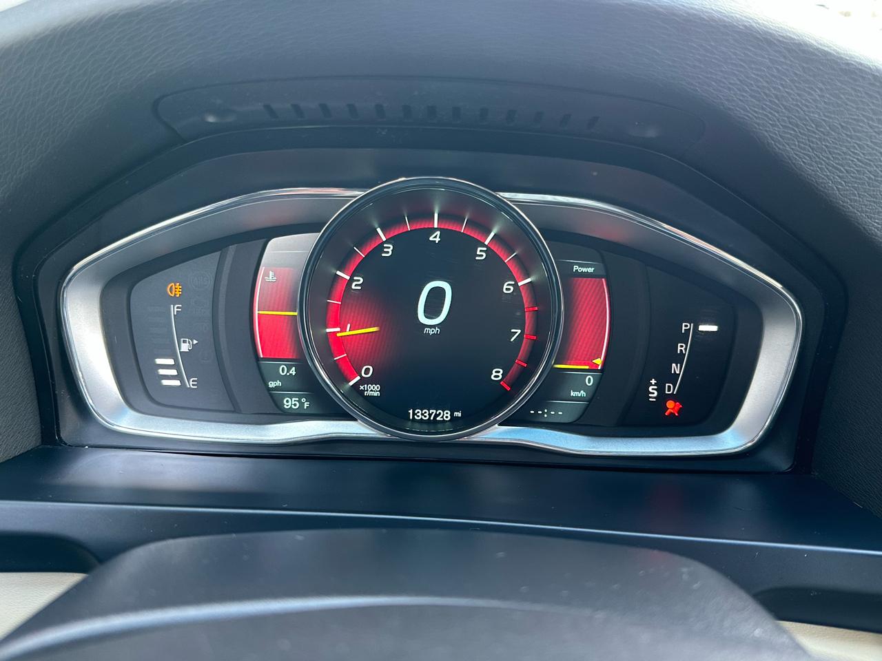 Volvo S60 4dr Sdn T5 Drive-E Premier FWD 2015