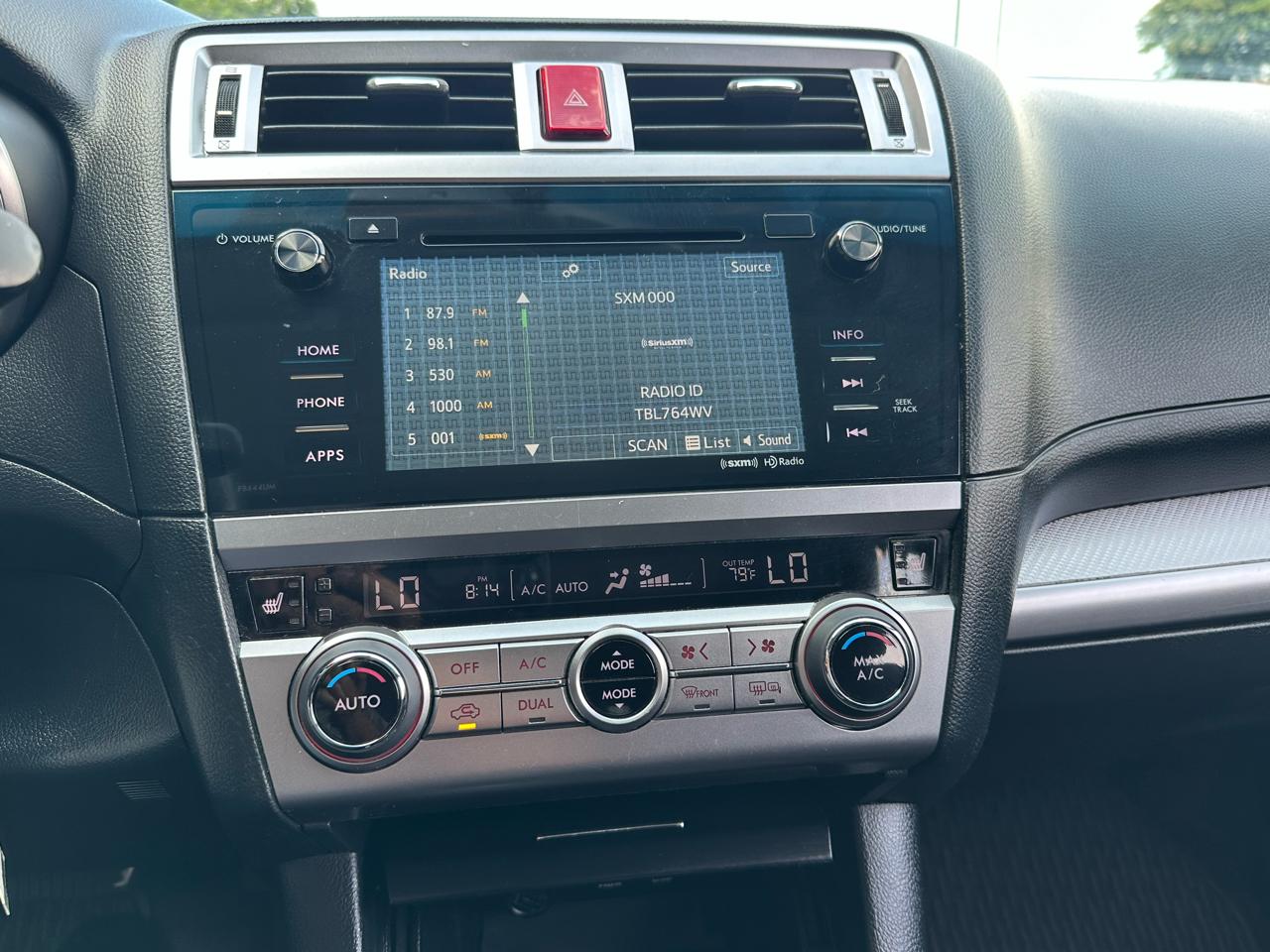 Subaru Outback 4dr Wgn 2.5i Premium 2015