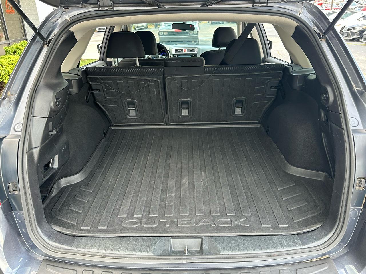 Subaru Outback 4dr Wgn 2.5i Premium 2015