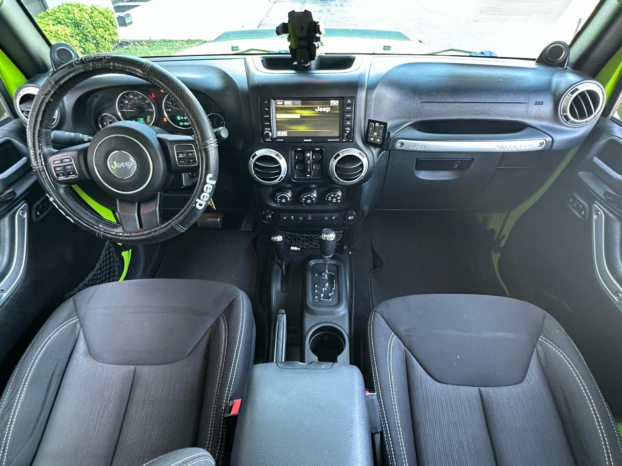 Jeep Wrangler Unlimited 4WD 4dr Rubicon 2013