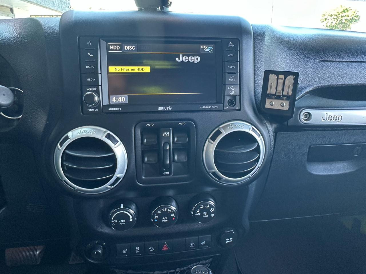 Jeep Wrangler Unlimited 4WD 4dr Rubicon 2013