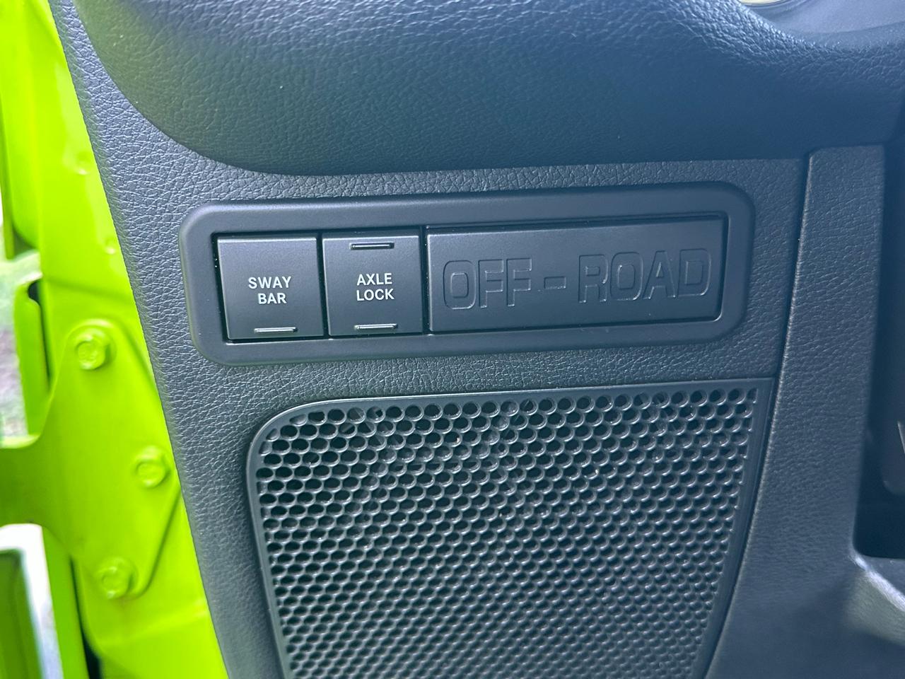 Jeep Wrangler Unlimited 4WD 4dr Rubicon 2013