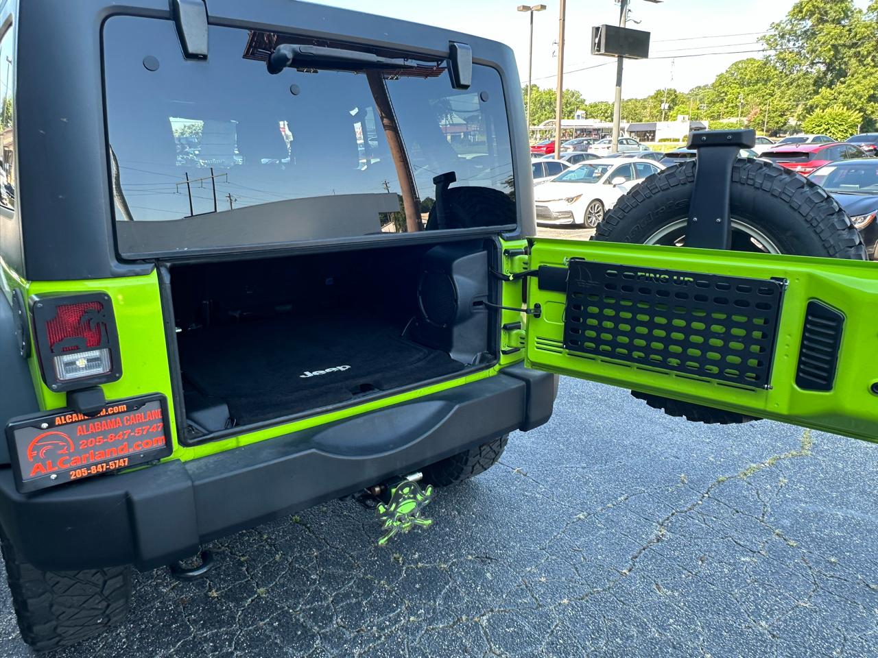 Jeep Wrangler Unlimited 4WD 4dr Rubicon 2013