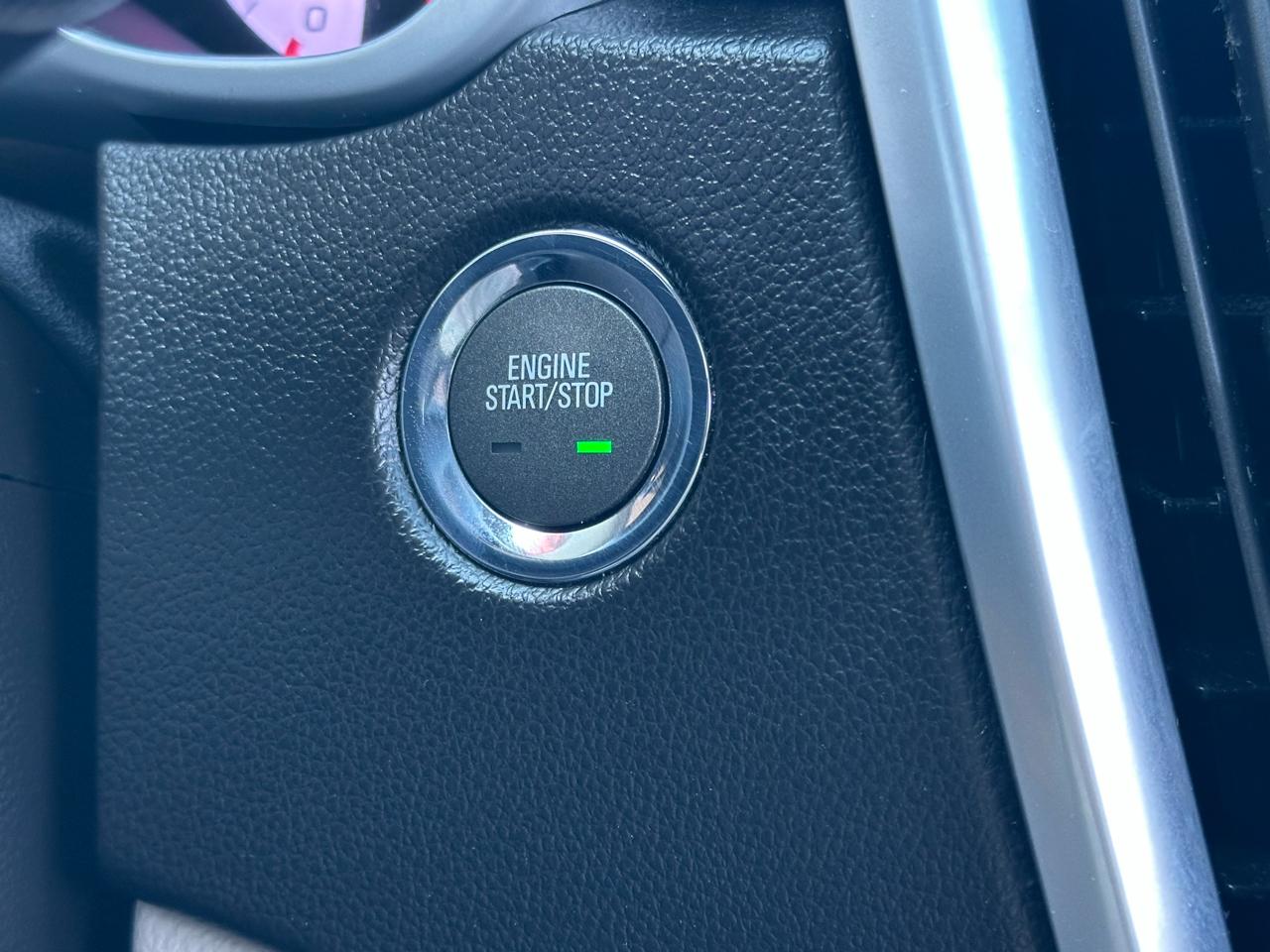 Cadillac SRX AWD 4dr Luxury Collection 2012