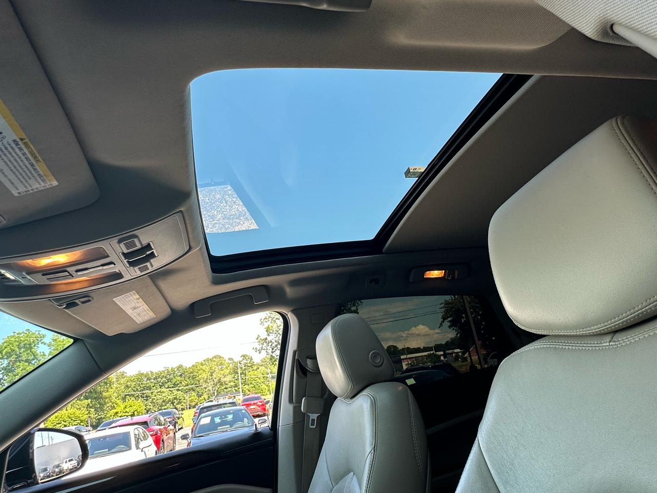 Cadillac SRX AWD 4dr Luxury Collection 2012