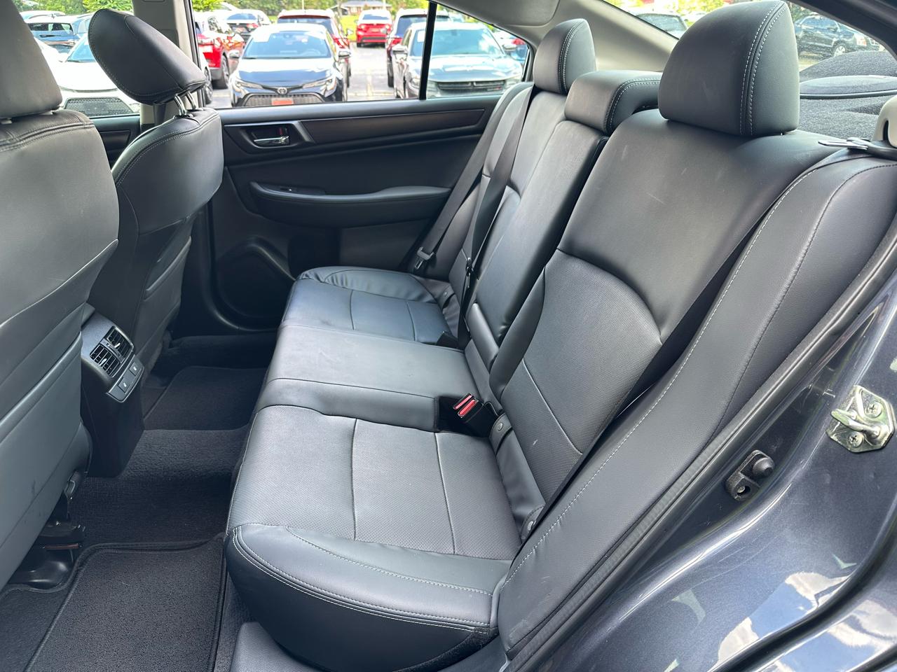 Subaru Legacy 2.5i Limited 2017