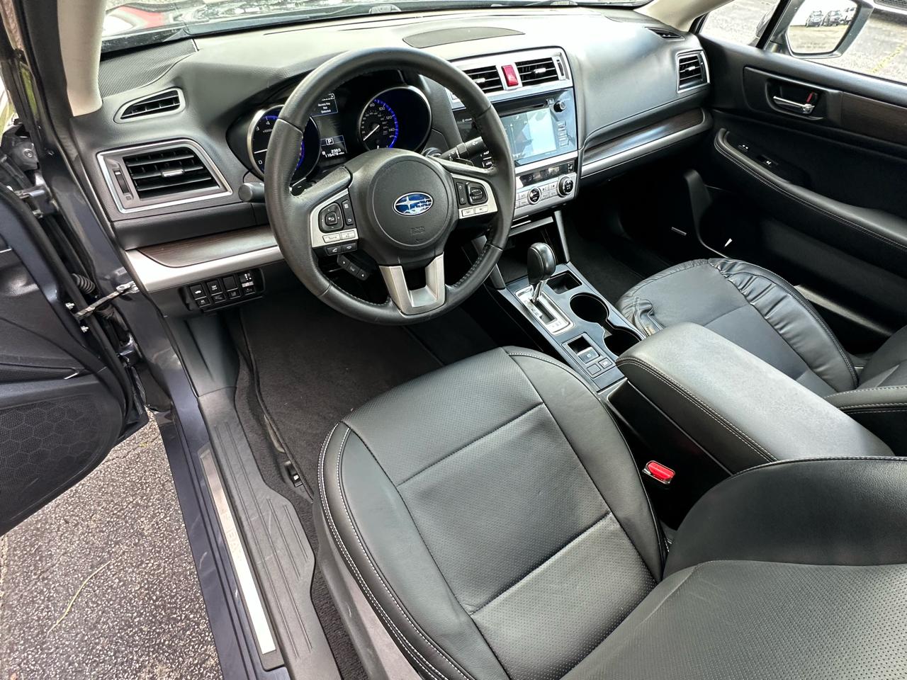 Subaru Legacy 2.5i Limited 2017