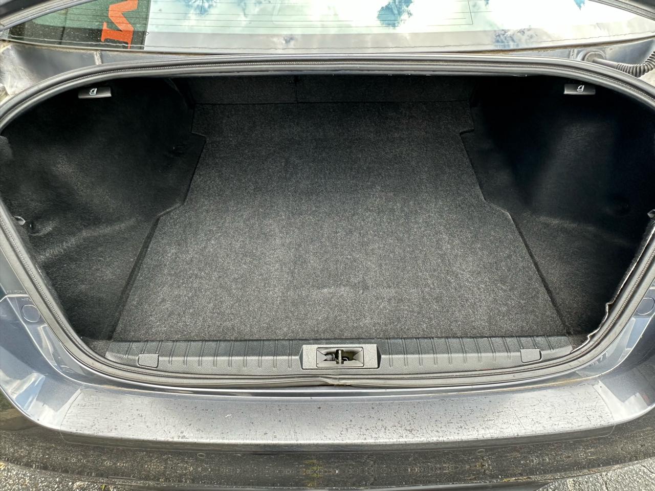 Subaru Legacy 2.5i Limited 2017
